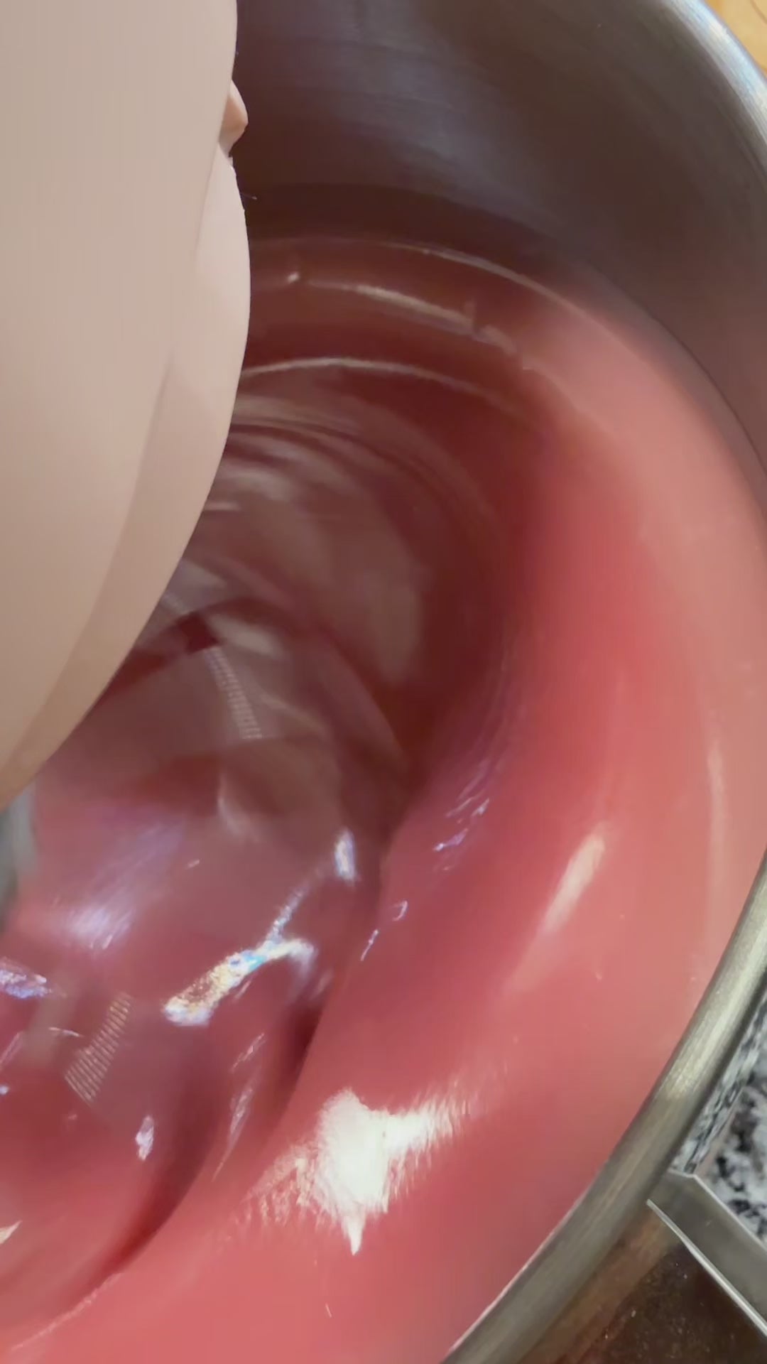 Load video: Organic Body Butter Luxe Cream 5oz